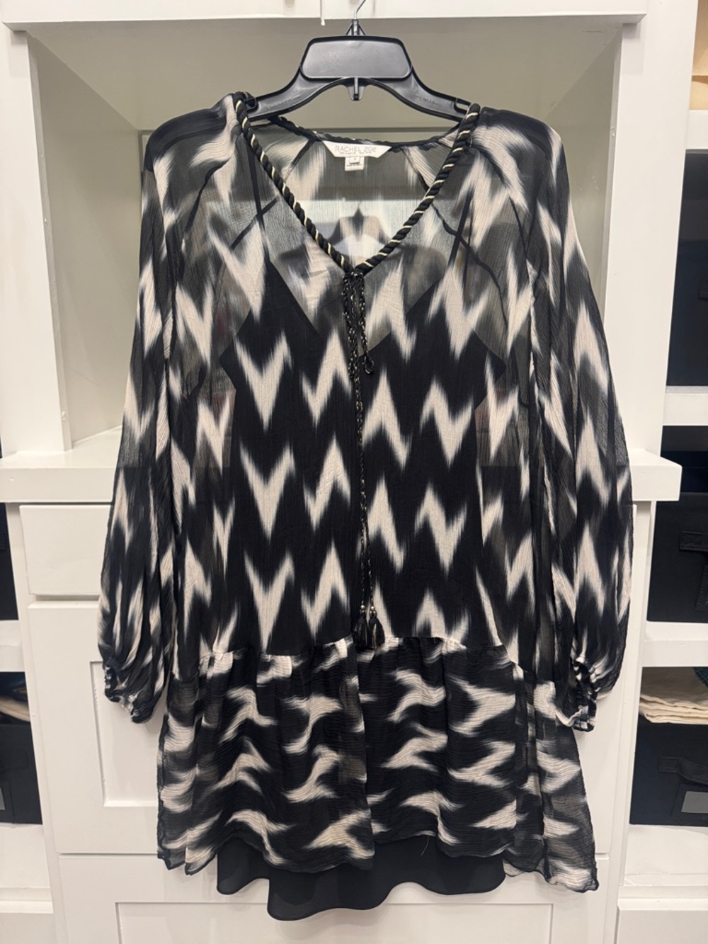 Rachel Zoe Black & Off White Ikat Long Sleeve Tunic swim cover up or slip dress.